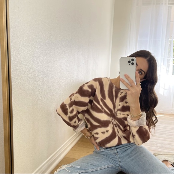 MRSALLIEXO— SOLD OUT - Picture 2 of 11